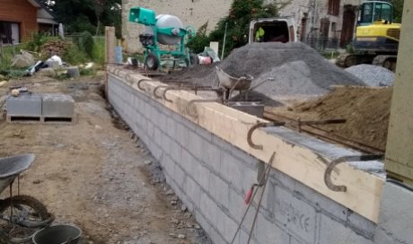 Entreprise spécialisée dans la construction de mur de support pour terre agglo Saint-Félix