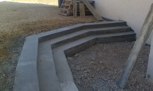 Construction escalier d'accès à Romagnieu - MCM Bâtiment à Chambéry